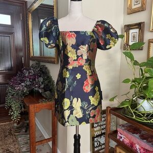 NWT Lulu's Navy&Gold Puff Sleeve metallic floral detail Sheath mini Dress